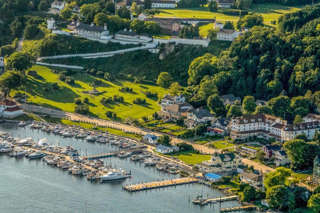 Island House Hotel Mackinac Island Exteriör bild